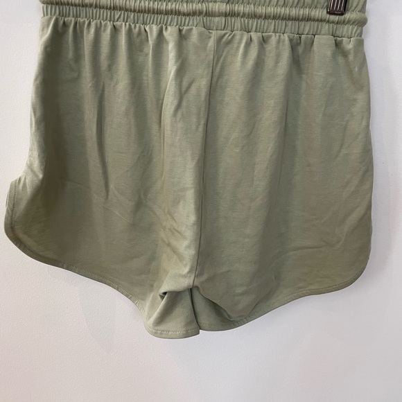 Green Kotn lounge shorts, size S - Picture 2 of 3